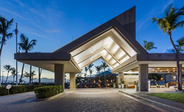 Front of property - Hilton Ponce Golf & Casino Resort (Ponce)