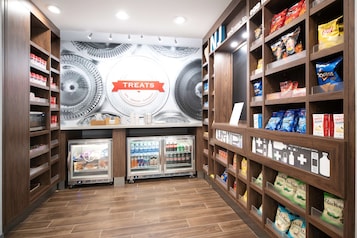 Snack bar