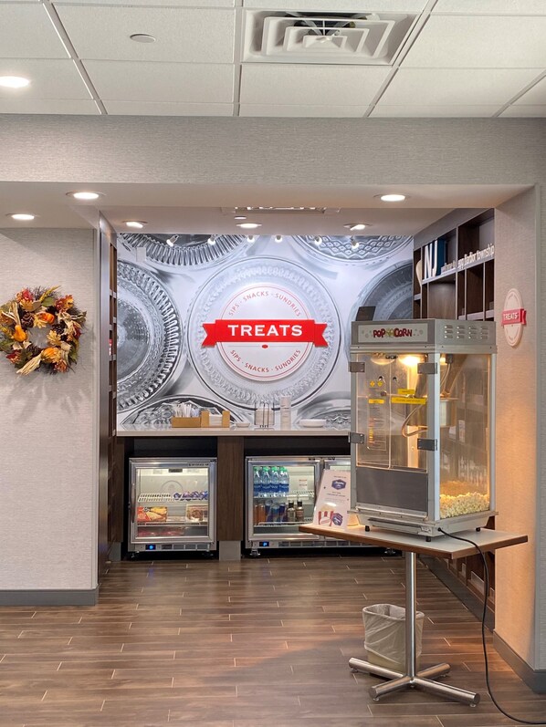 Lobby - Hampton Inn Egg Harbor Township Atlantic City (Egg Harbor Township)