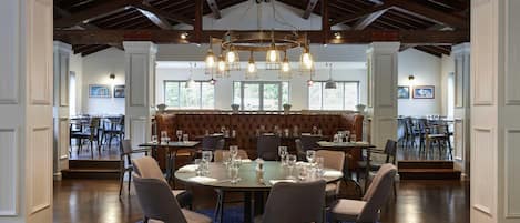 Aamiainen ja illallinen