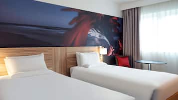Superior Room, 1 Double Bed with Sofa bed | Hypo-allergenic bedding available, in-room safe, desk, soundproofing
