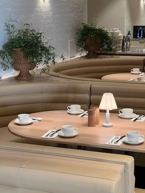 Daily buffet breakfast (DKK 260 per person)
