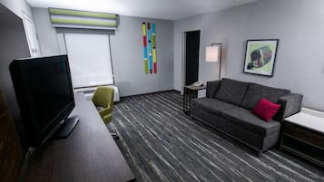 Blackout curtains, iron/ironing board, Internet, bed sheets