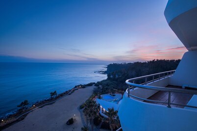 The Shore Hotel Jeju