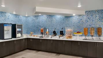 Esmorzar diari continental gratuït