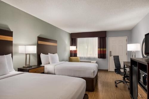 Premium bedding, pillowtop beds, in-room safe, desk
