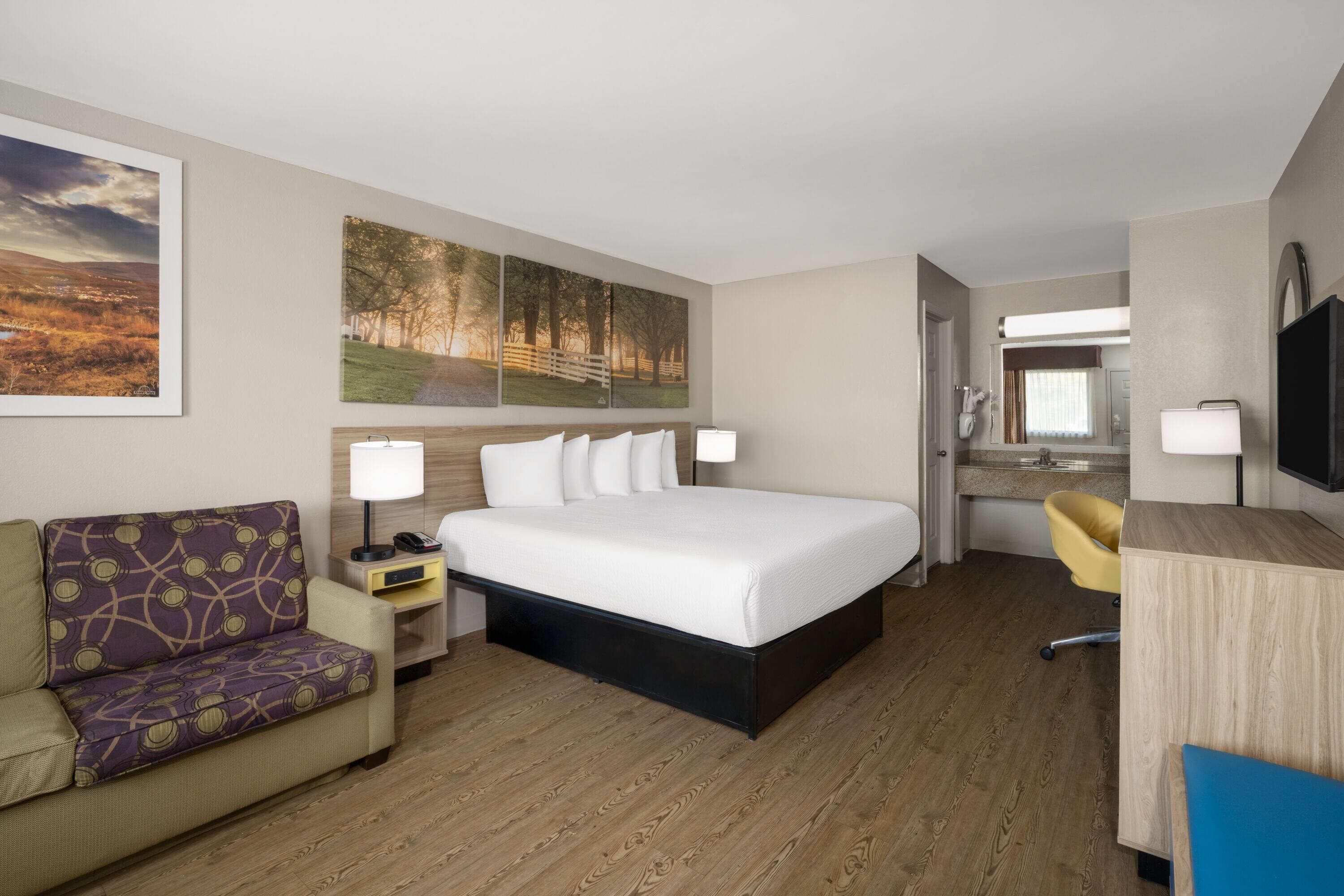 Premium bedding, pillow-top beds, in-room safe, desk