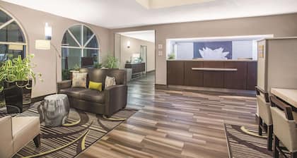 La Quinta Inn & Suites by Wyndham Fort Lauderdale Tamarac