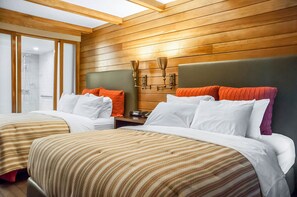 Masa, dizüstü bilgisayar çalışma alanı, ütü/ütü masası 