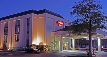 Hampton Inn Norfolk/Chesapeake (Greenbrier Area)