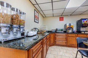 Desayuno continental incluido todos los días 