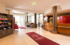 Lobby-Lounge