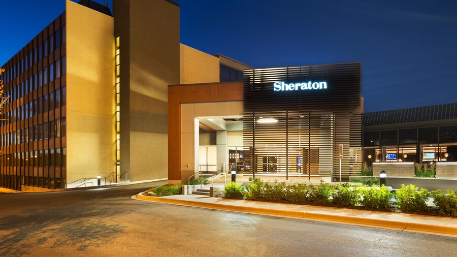 Sheraton Bloomington Hotel