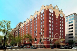 Exterior - Fairfield Inn & Suites by Marriott Washington, DC/Downtown (Washington)