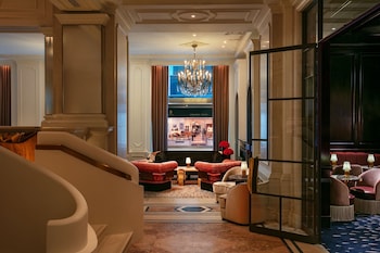 Lounge at The St. Regis New York