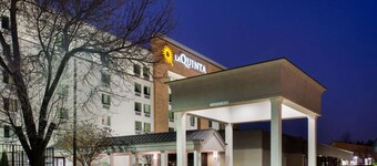 La Quinta Inn & Suites by Wyndham DC Metro Capital Beltway