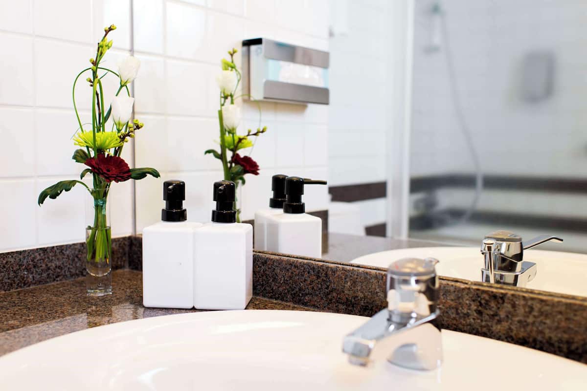 desk, soundproofing, iron/ironing board, free wifi