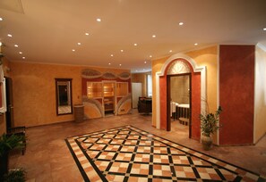 Turkish bath, sports massages, facials, massages