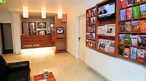 Bar lounge