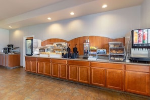 Free daily full breakfast