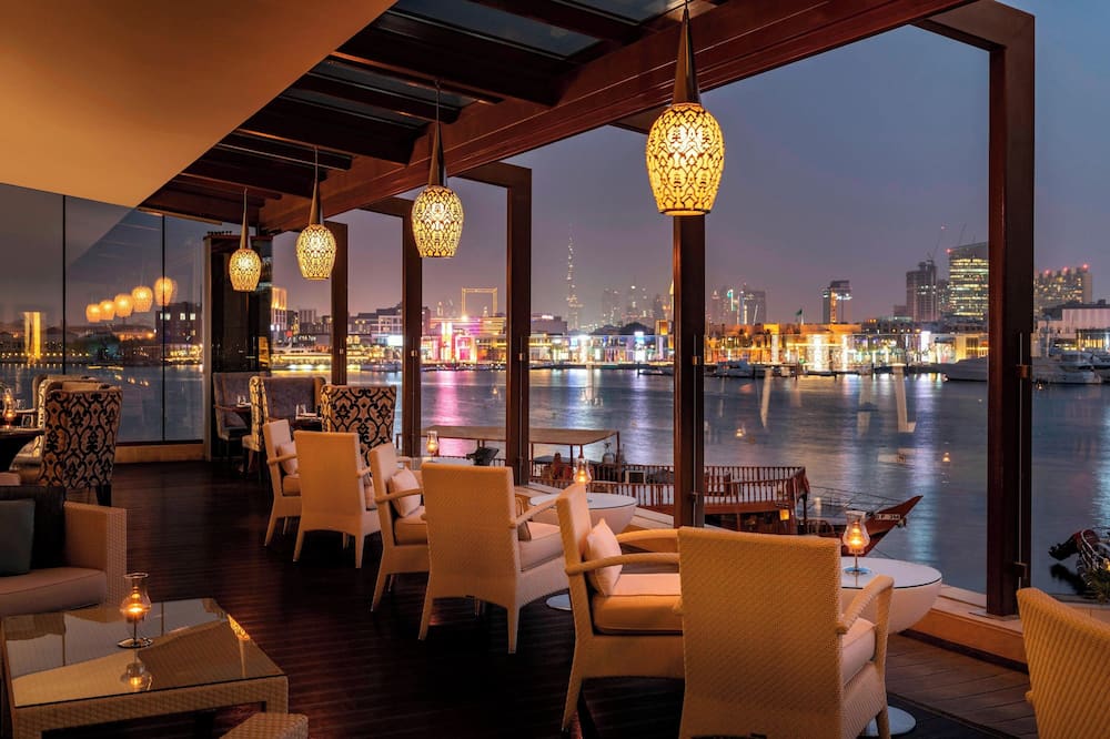 Sheraton Dubai Creek Hotel & Towers