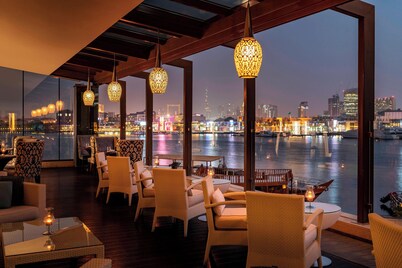 Sheraton Dubai Creek Hotel & Towers