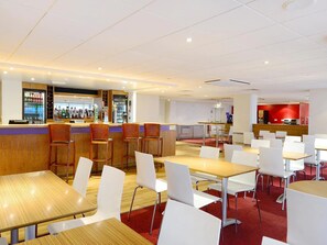 Restaurant - Travelodge London Kings Cross Royal Scot Hotel (London)
