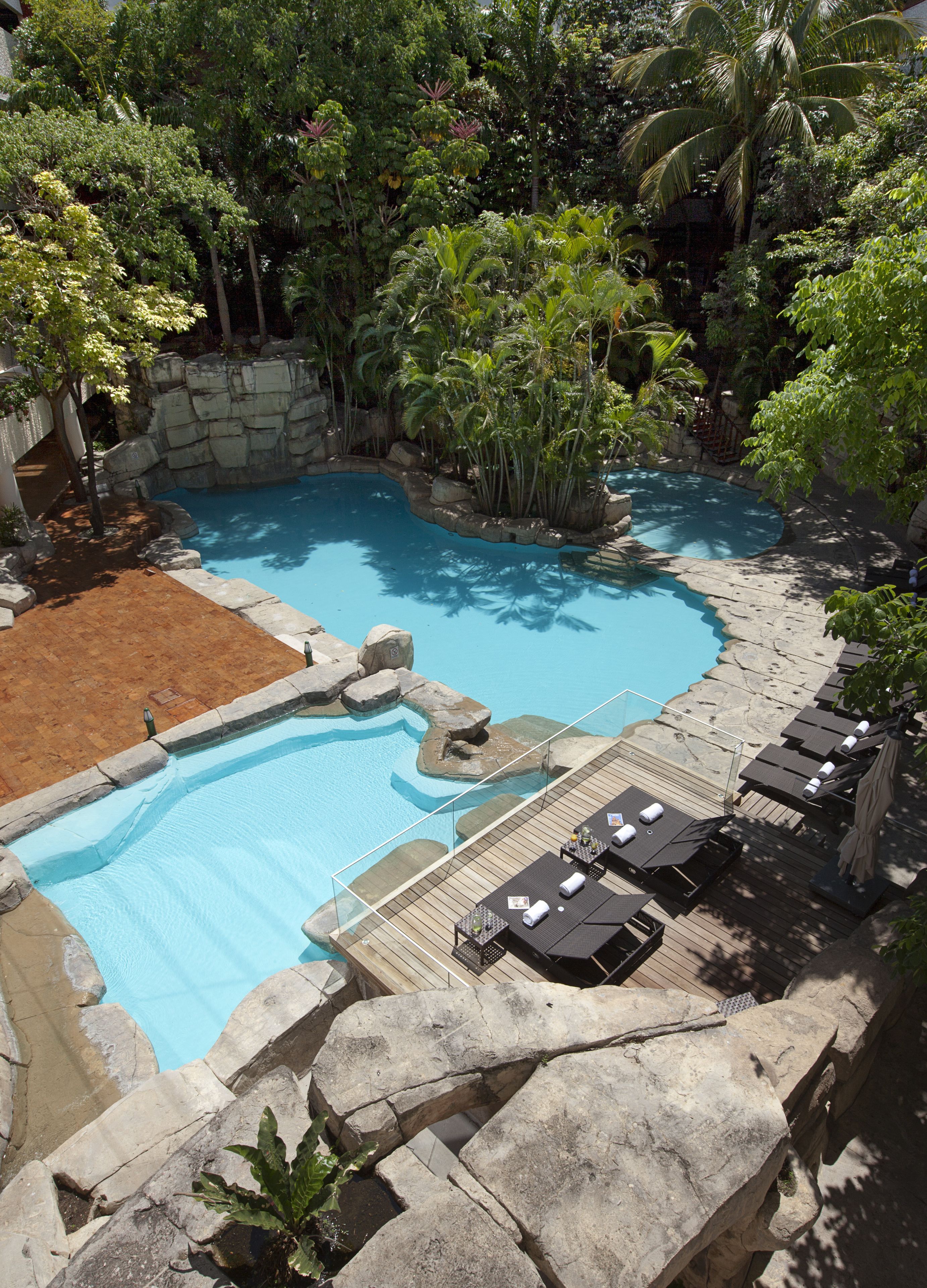 Alberca al aire libre 