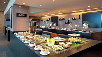 Petit déjeuner préparé sur commande servi tous les jours en supplément