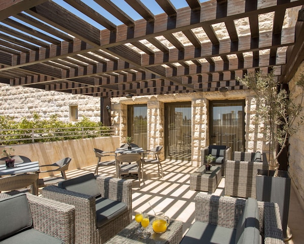 Bar (on property) - Dan Panorama Jerusalem (Jerusalem)