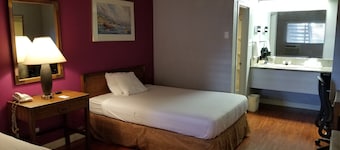 Santa Fe Inn Pueblo
