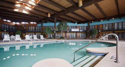 Crossroads Hotel and Event Center