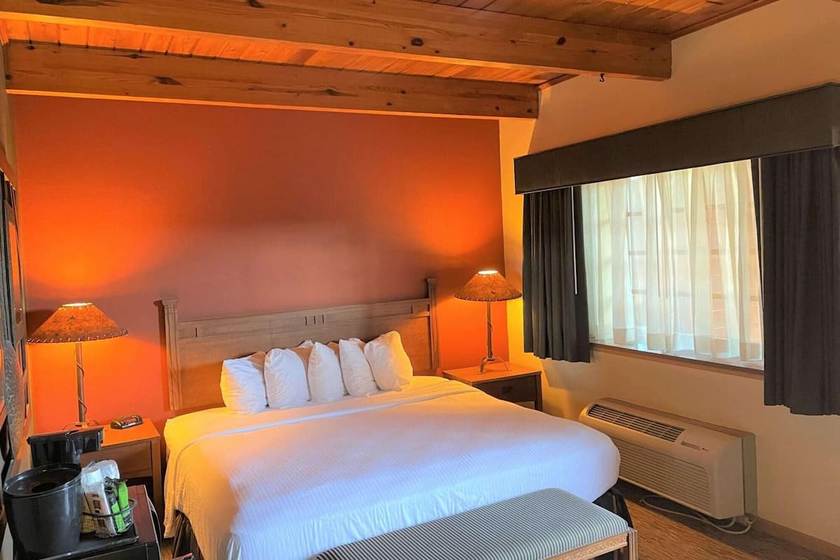Cabana, 1 cama King | 1 quarto, escrivaninha, espaço de trabalho para notebook