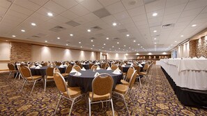 Meeting facility - Crossroads Hotel and Event Center (Fort Dodge)
