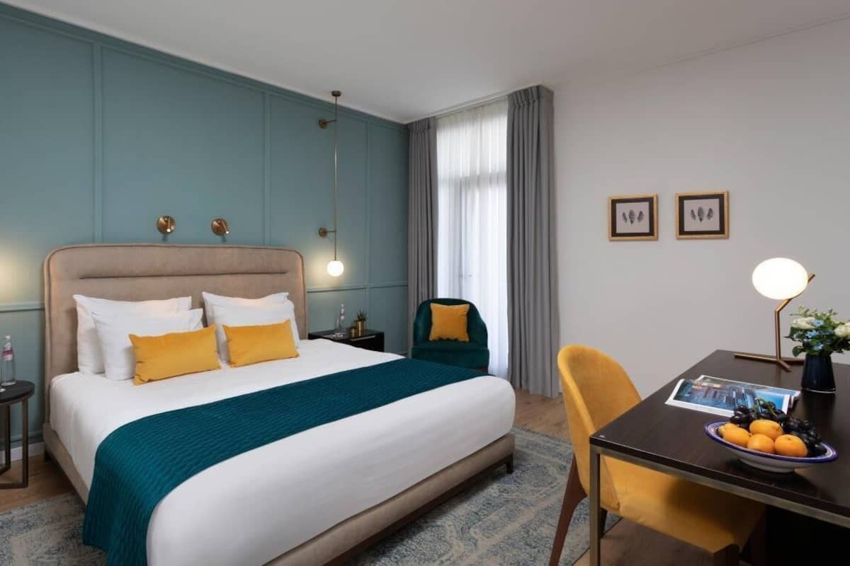 1 habitación, minibar, caja de seguridad en la habitación y escritorio