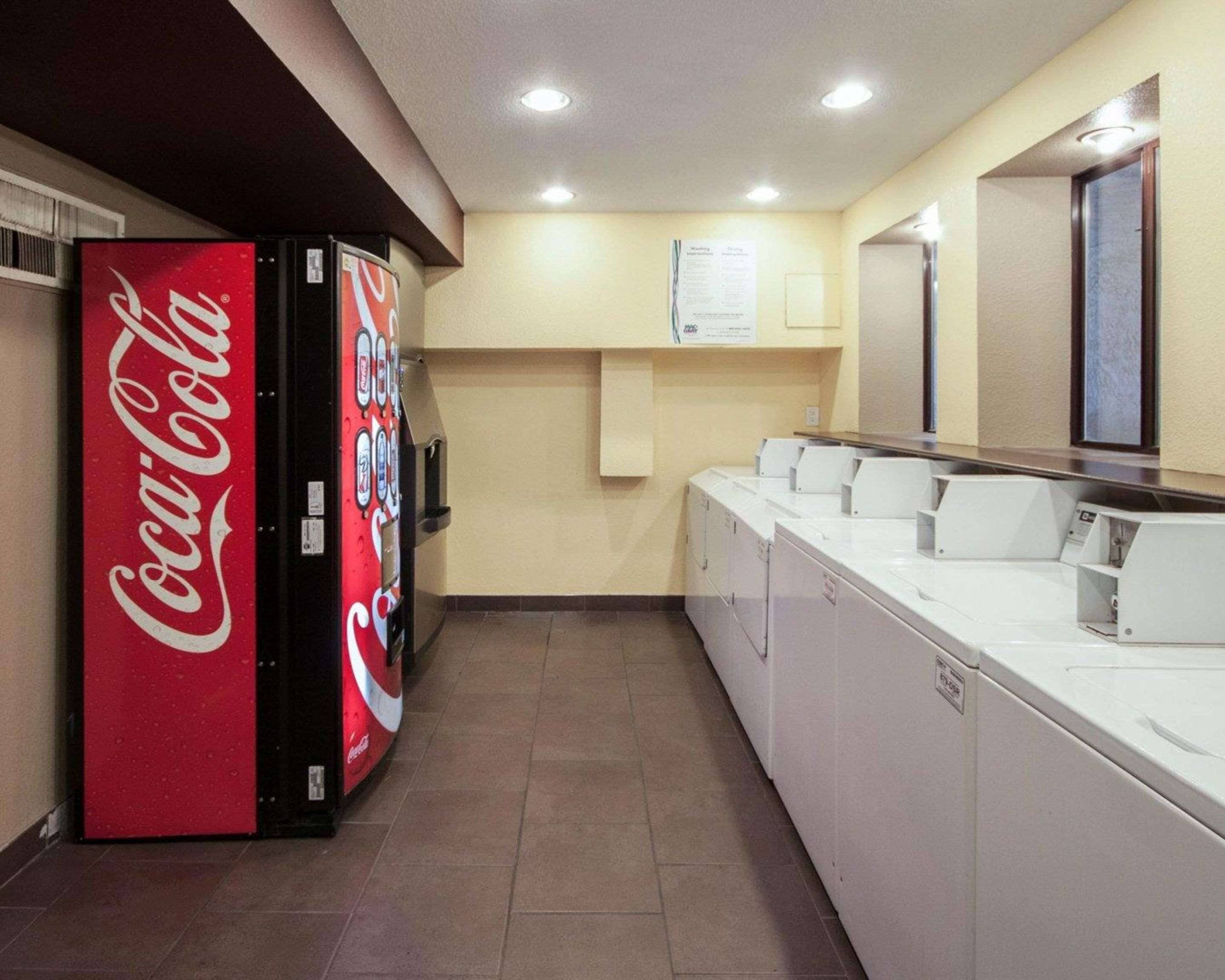 Photo - Quality Inn Airport East