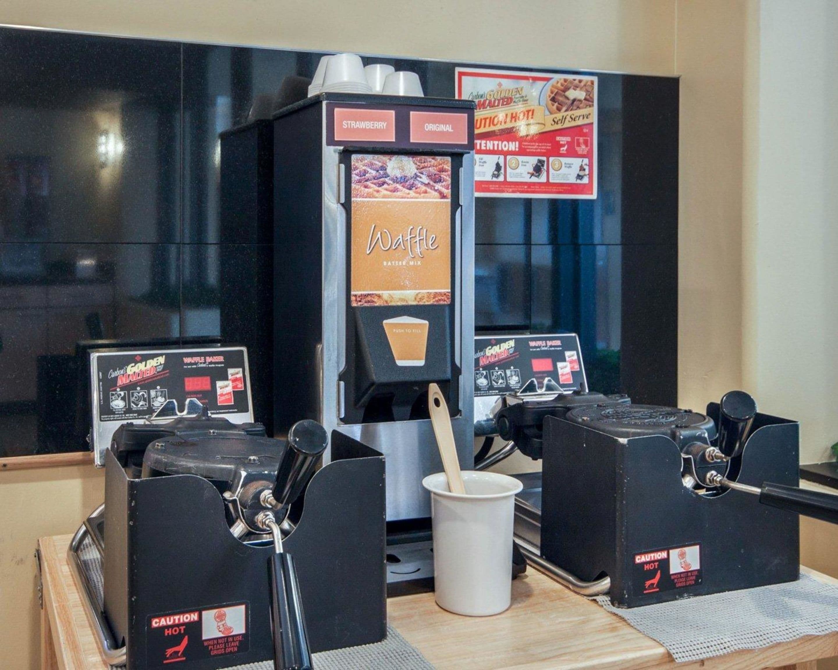 Photo - Quality Inn Airport East