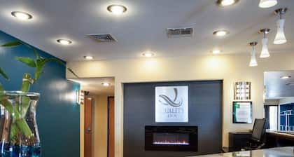 Quality Inn Airport East