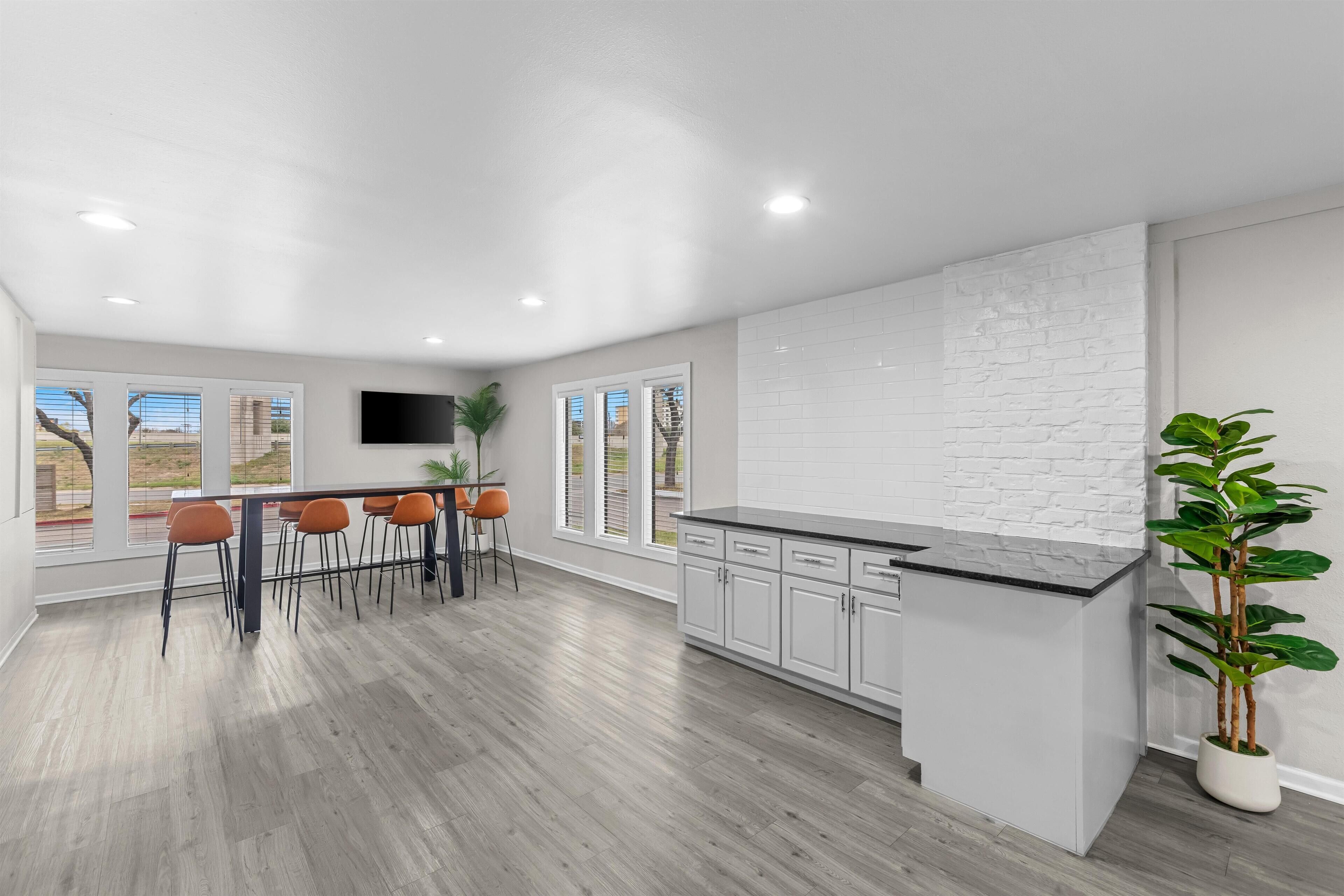 Free daily on-the-go breakfast