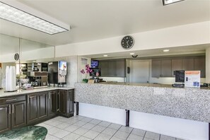 Lobby - Rodeway Inn San Diego South San Ysidro Border (San Ysidro)