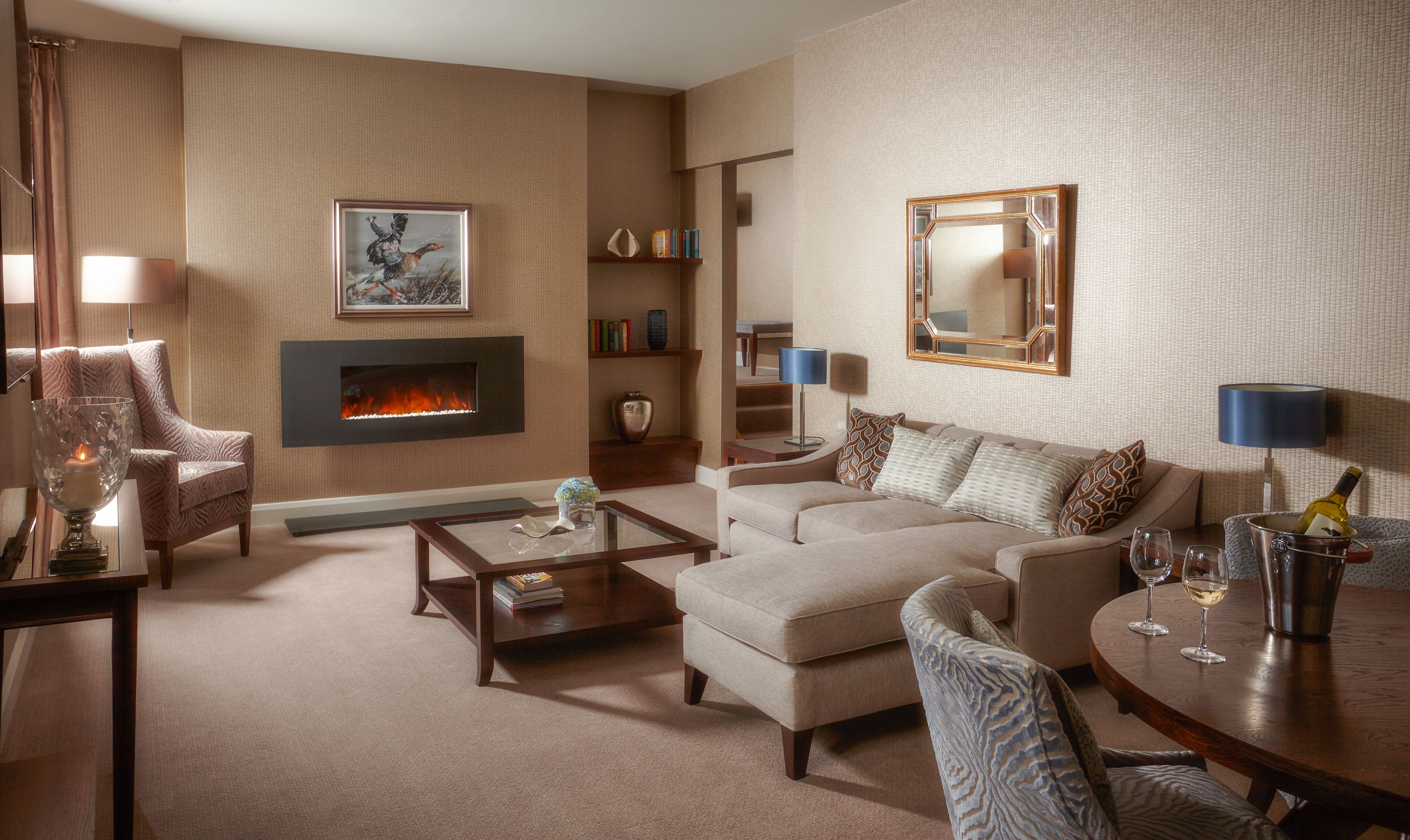 suite | hypo-allergenic bedding, individually decorated, individually furnished