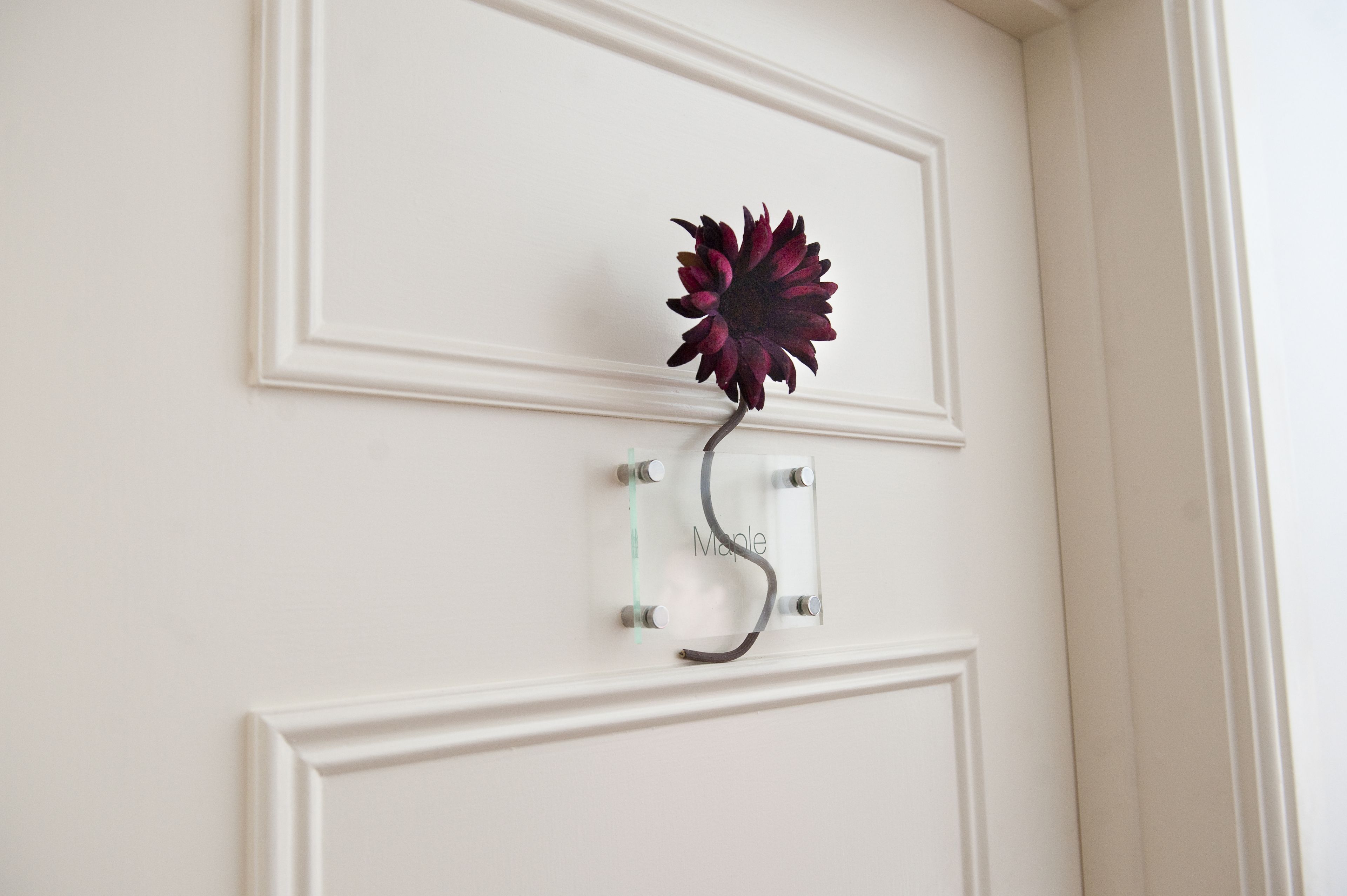 couples treatment room(s), sauna, hot tub, steam room, body treatments