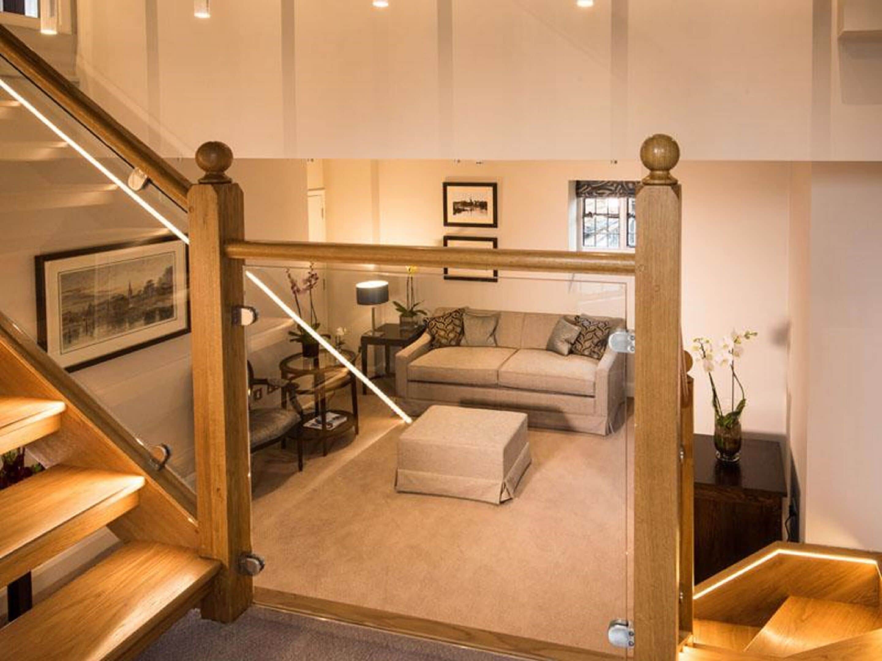 suite | hypo-allergenic bedding, individually decorated, individually furnished