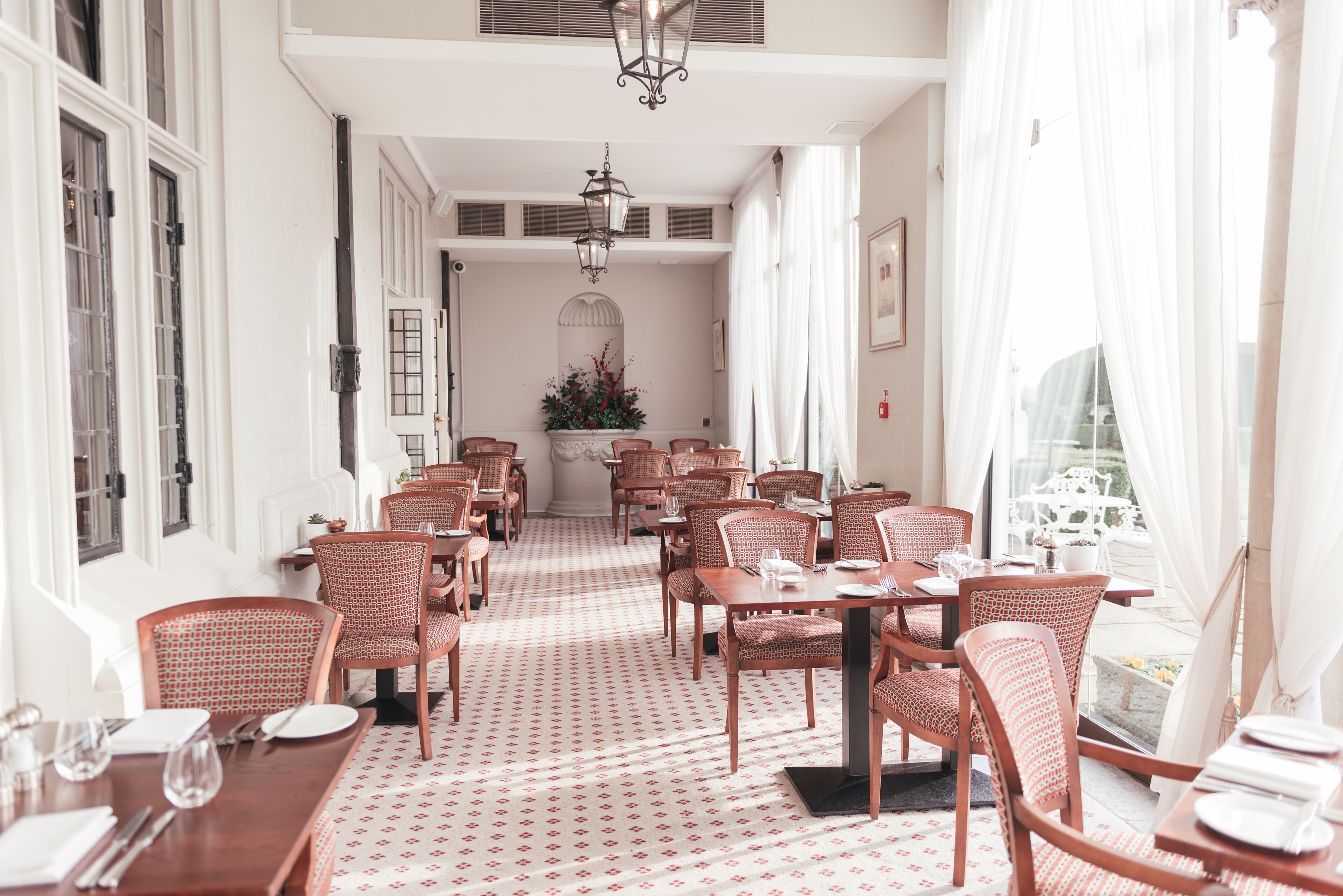 breakfast, lunch, dinner served; regional cuisine, garden views