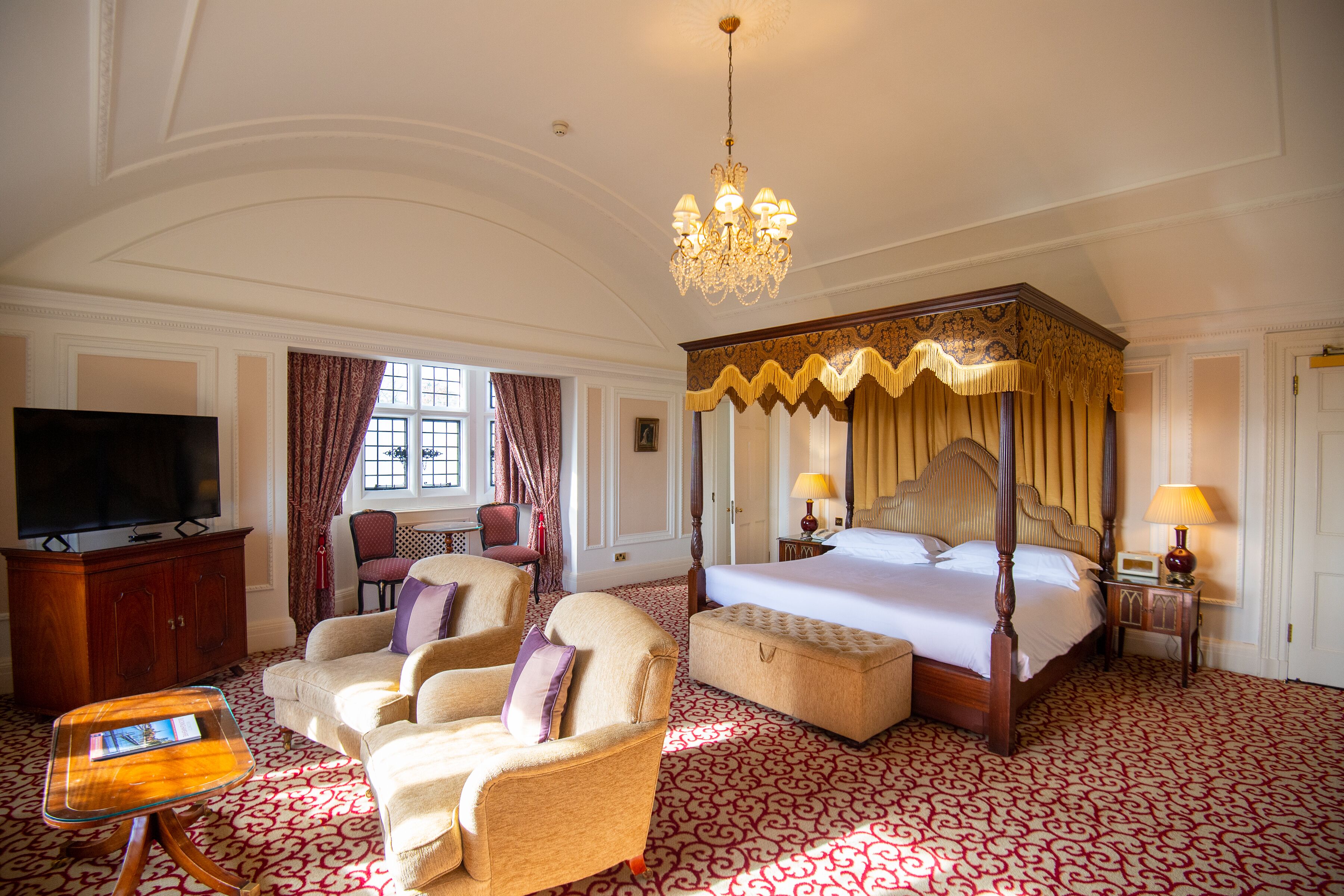 Deluxe-huone | Allergiatestatut vuodevaatteet, yksilöllisesti sisustettu