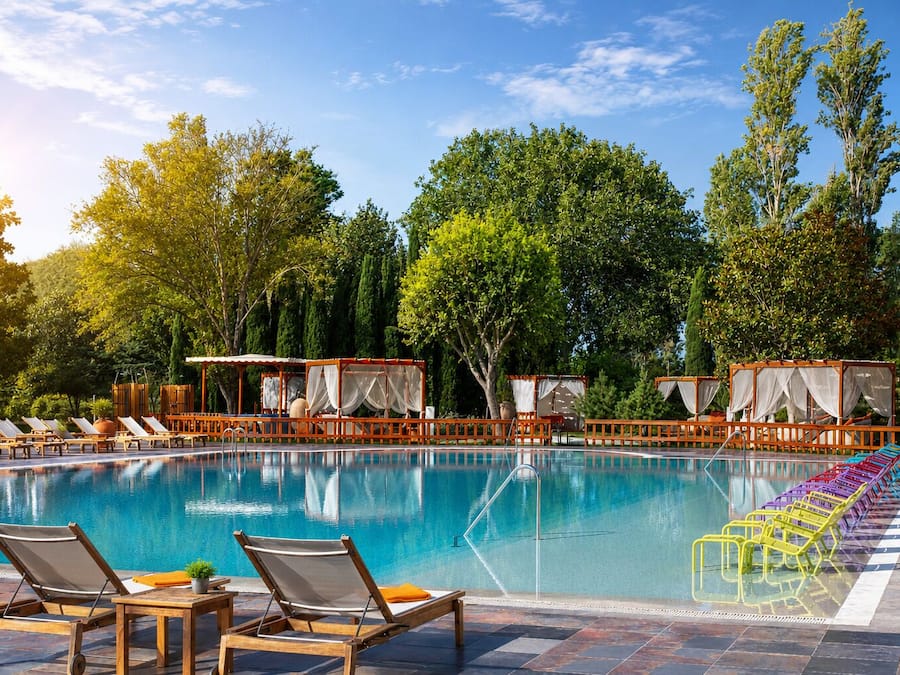Indoor pool, seasonal outdoor pool, free cabanas, pool umbrellas