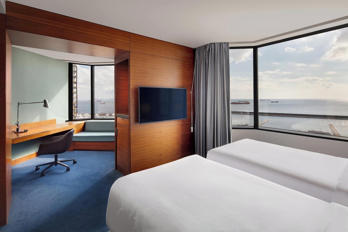 Superior Room, 2 Single Beds, Non Smoking, Sea View