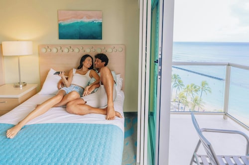 Waikiki Circle Hotel By Castle