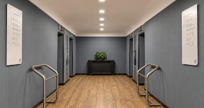 Hotel Chamartin The One