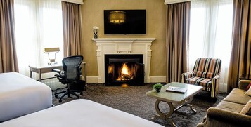 In-room safe, desk, laptop workspace, blackout curtains